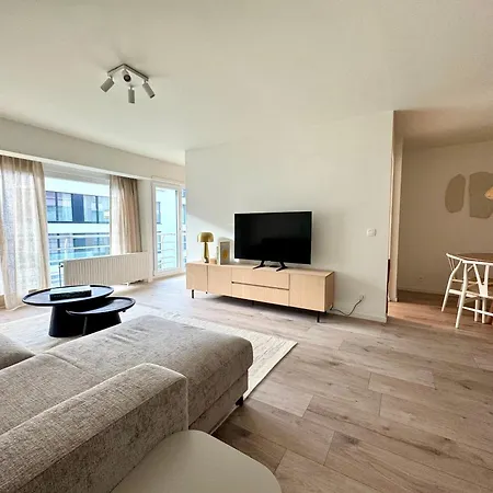 アパート Cosy 2 Bedroom In *